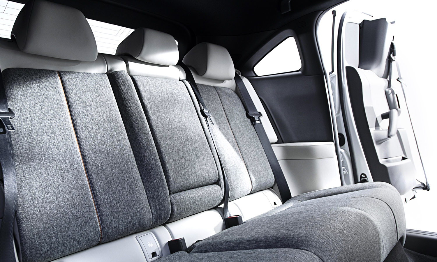 Elektro-MAZDA MX-30 in Tokyo vorgestellt