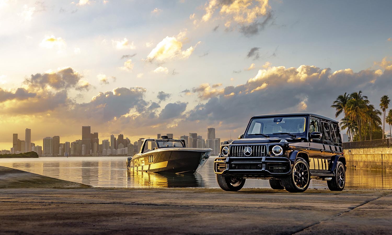 Mercedes-AMG und Cigarette Racing auf der Miami Boat Show 2020