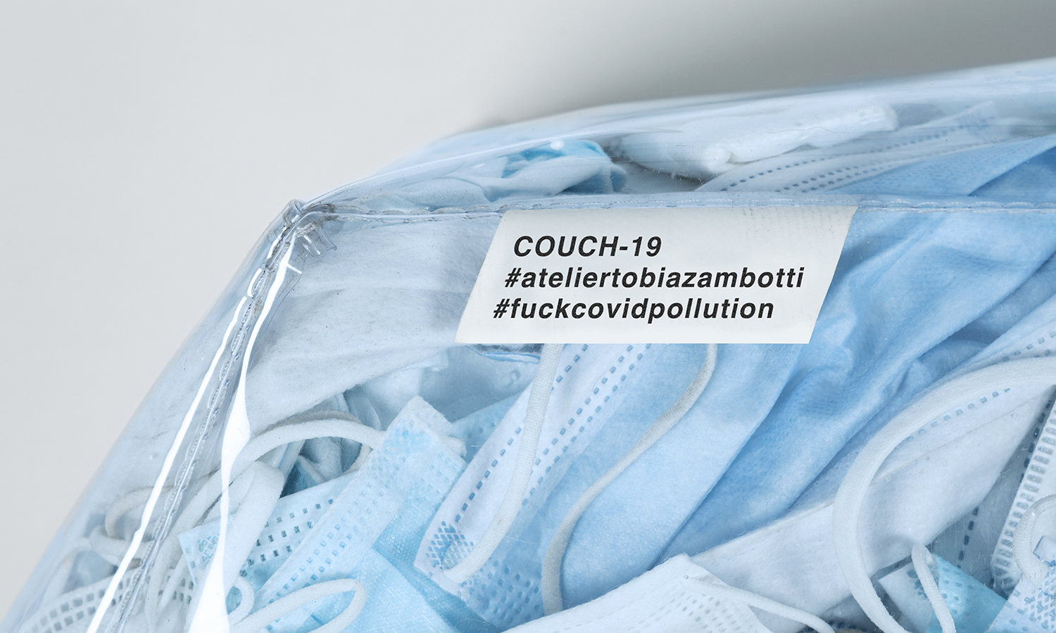 Tobia Zambotti / COUCH 19