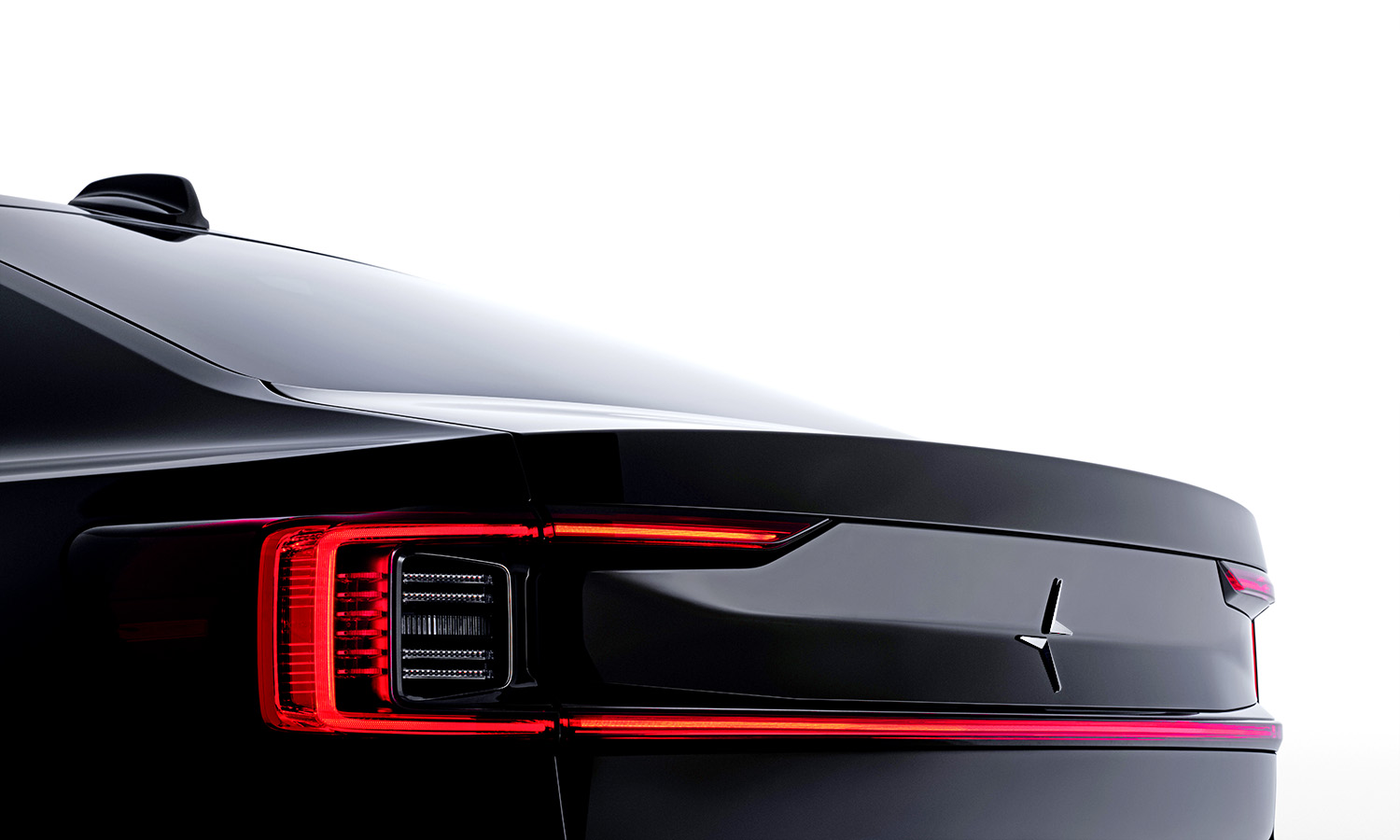 POLESTAR 2 / RED DOT AWARD 2021