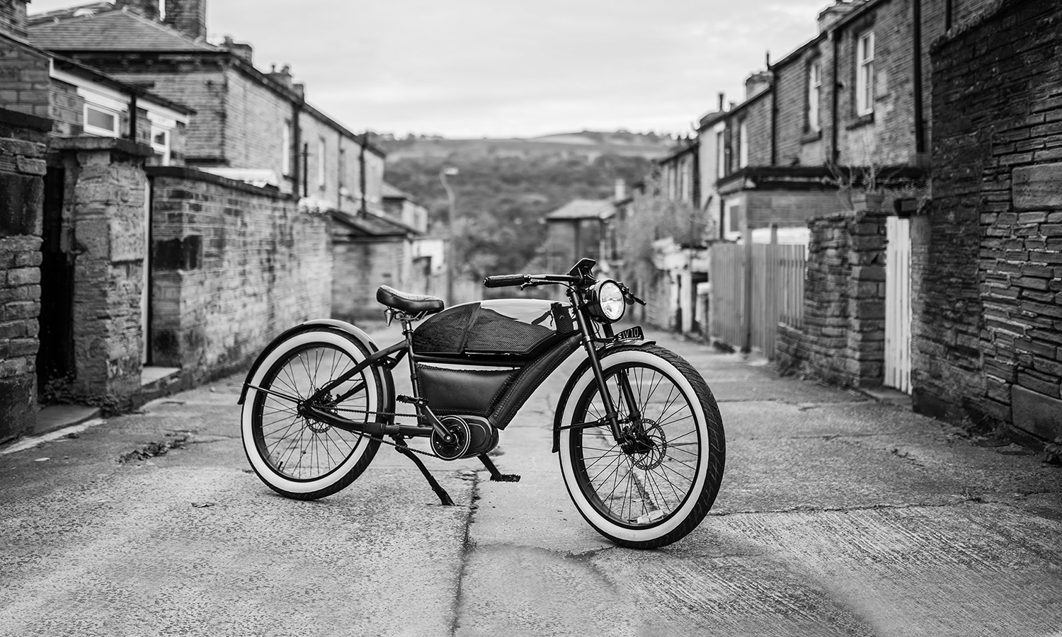 PROJECT KAHN / FLYING HUNTSMAN E-BIKE