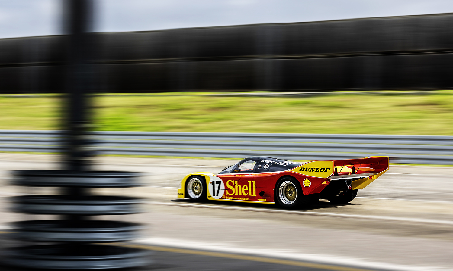 PORSCHE 962 C / HANS-JOACHIM STUCK